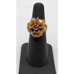 Vintage Gold Tone Flower Ring Sculptural Floral Statement